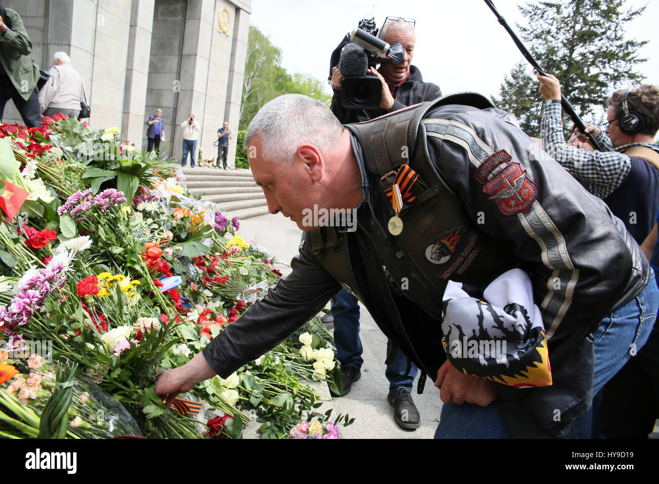 Berlin, Germany, May 9th, 2015: Wreath laying ceremony in memorial of the Soviet victims of Second World War. Stock Photo