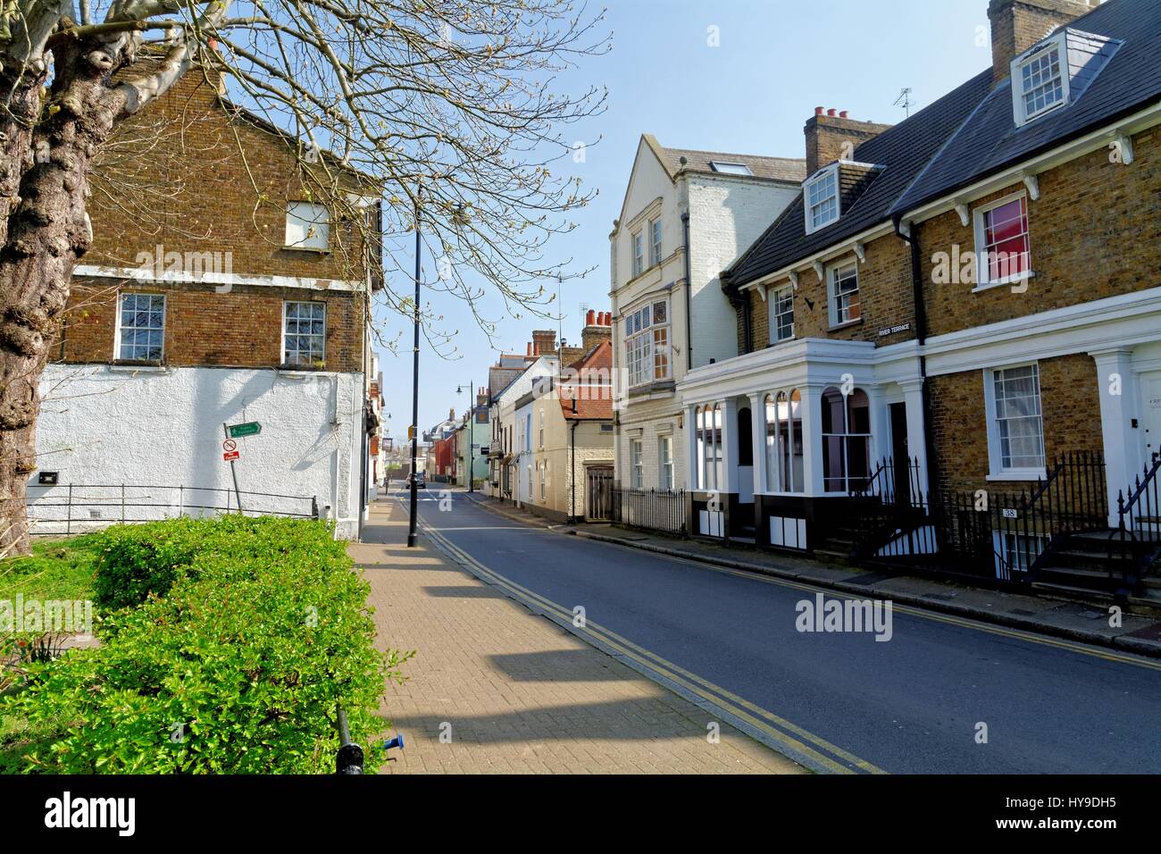 Sunbury on thames hires stock photography and images Alamy