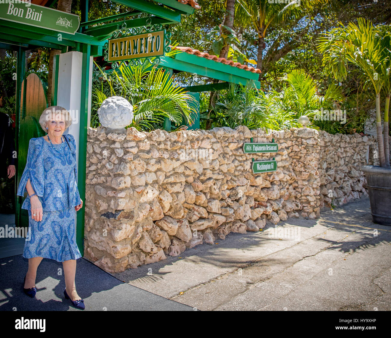 Papiamento Rum Punch - Bodegas Papiamento Aruba, image size:1300x1125