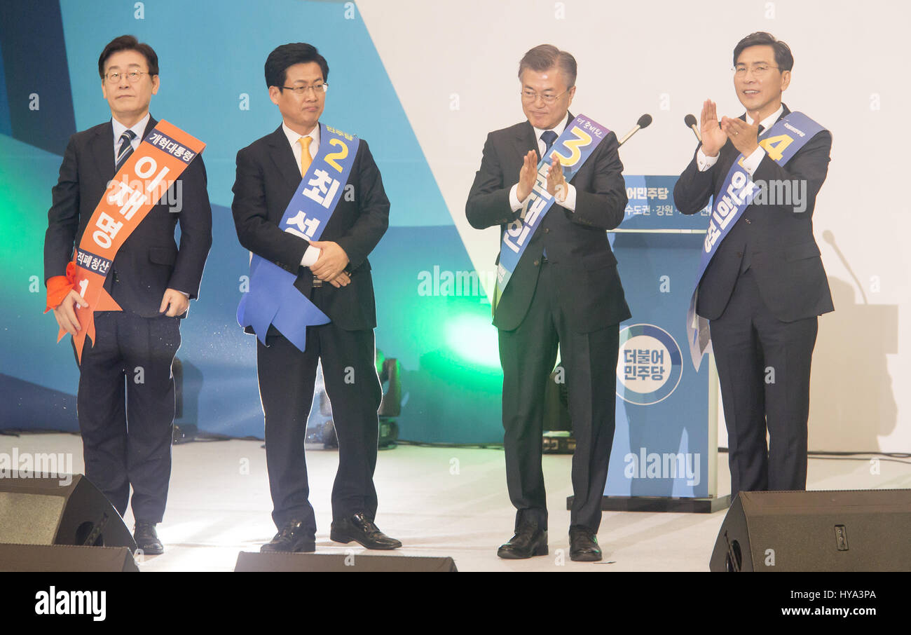 Lee Jae-Myung, Choi Sung, Moon Jae-In and An Hee-Jung, Apr 3, 2017 : Presidential hopefuls of the main opposition Democratic Party, (L-R) Seongnam Mayor Lee Jae-Myung, Goyang Mayor Choi Sung, the party's former chief Moon Jae-In and South Chungcheong Governor An Hee-Jung participate in a party primary to pick the party's standard-bearer for upcoming presidential election in Seoul, South Korea. South Korea's presidential election will be held on May 9, 2017 after official 22-day campaign period from April 17. (Photo by Lee Jae-Won/AFLO) (SOUTH KOREA) Stock Photo