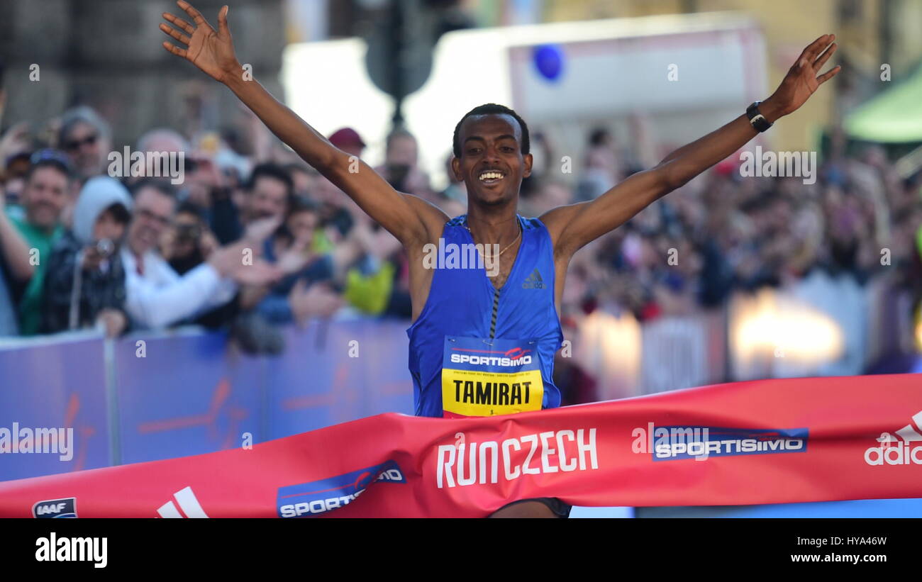 Tamirat tola hires stock photography and images Alamy