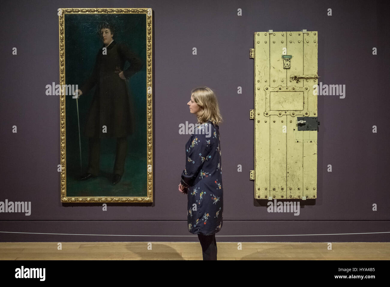 Oscar Wilde Prison Door Hi res Stock Photography And Images Alamy oscar-wilde-prison-door-hi-res-stock-photography-and-images-alamy