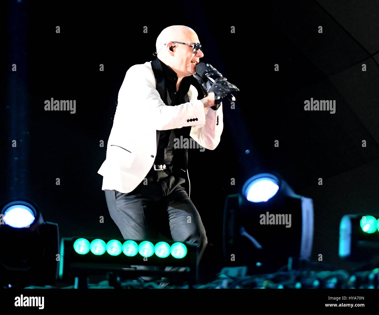 Orlando, FL, USA. 2nd Apr, 2017. Pitbull performs at WWE's WrestleMania 33 at the Camping World Stadium in Orlando, Florida on April 2, 2017. Credit: George Napolitano/Media Punch/Alamy Live News Stock Photo
