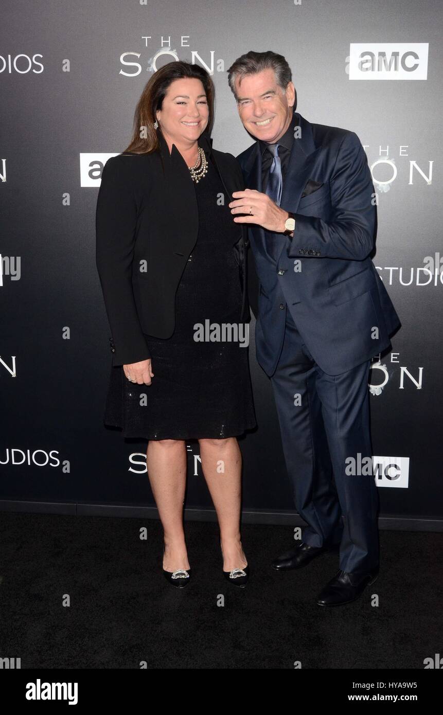 Hollywood, Ca. 3rd Apr, 2017. Keely Shaye Smith and Pierce Brosnan at AMC's 'The Son' Season One LA Premiere at the Arclight in Hollywood, California on April 3, 2017. Credit: Dave Edwards/Media Punch/Alamy Live News Stock Photo