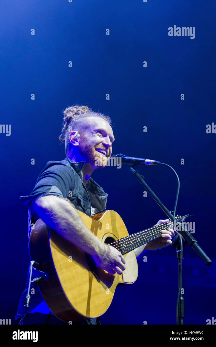 London, UK. 03rd Apr, 2017. Newton Faulkner appearing at the Royal Albert Hall, London on 04/03/2017 Credit: The Photo Access/Alamy Live News Stock Photo