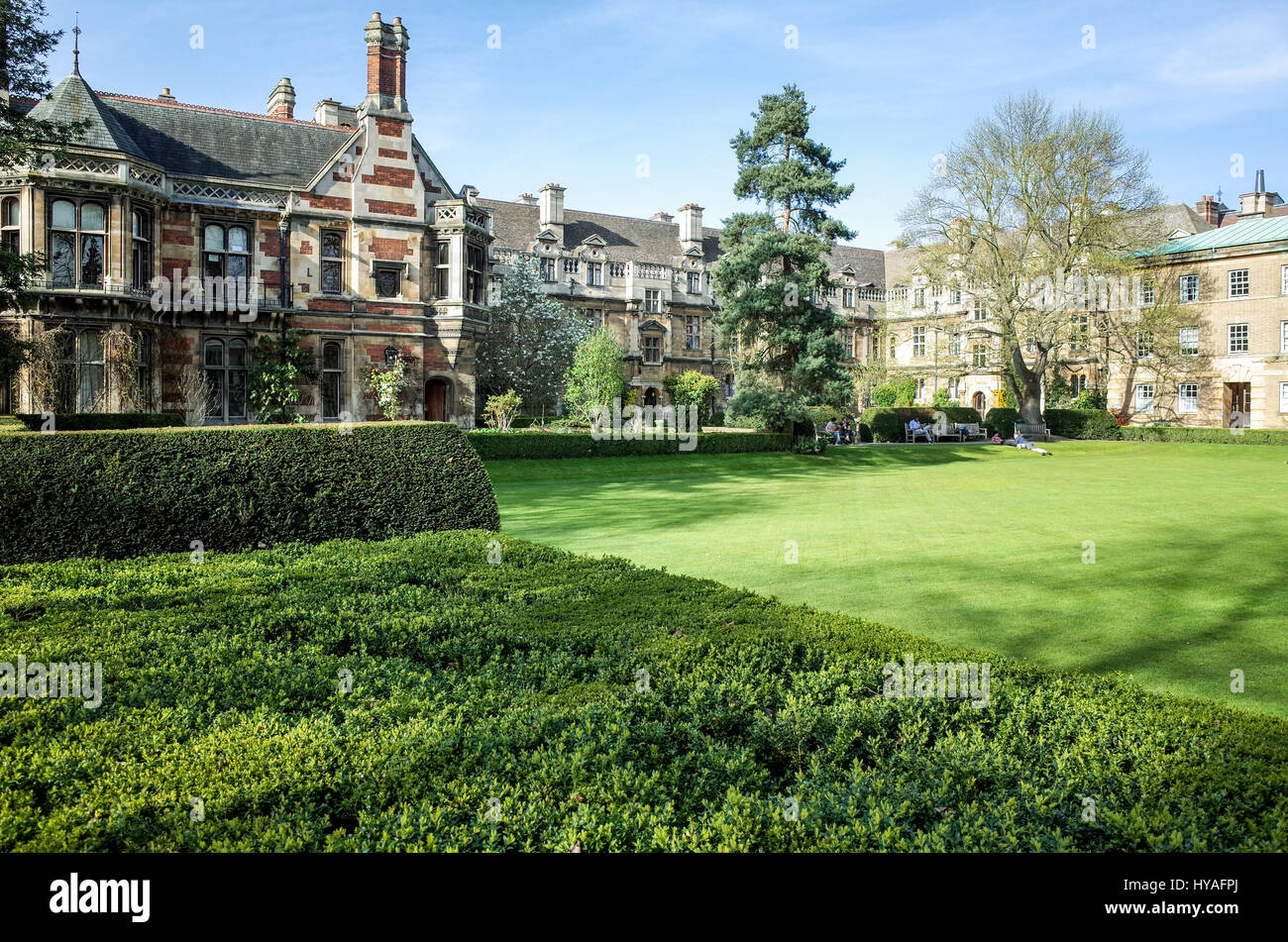 Lawns and college buildings at Pembroke College, part of the University of Cambridge, UK Stock Photo