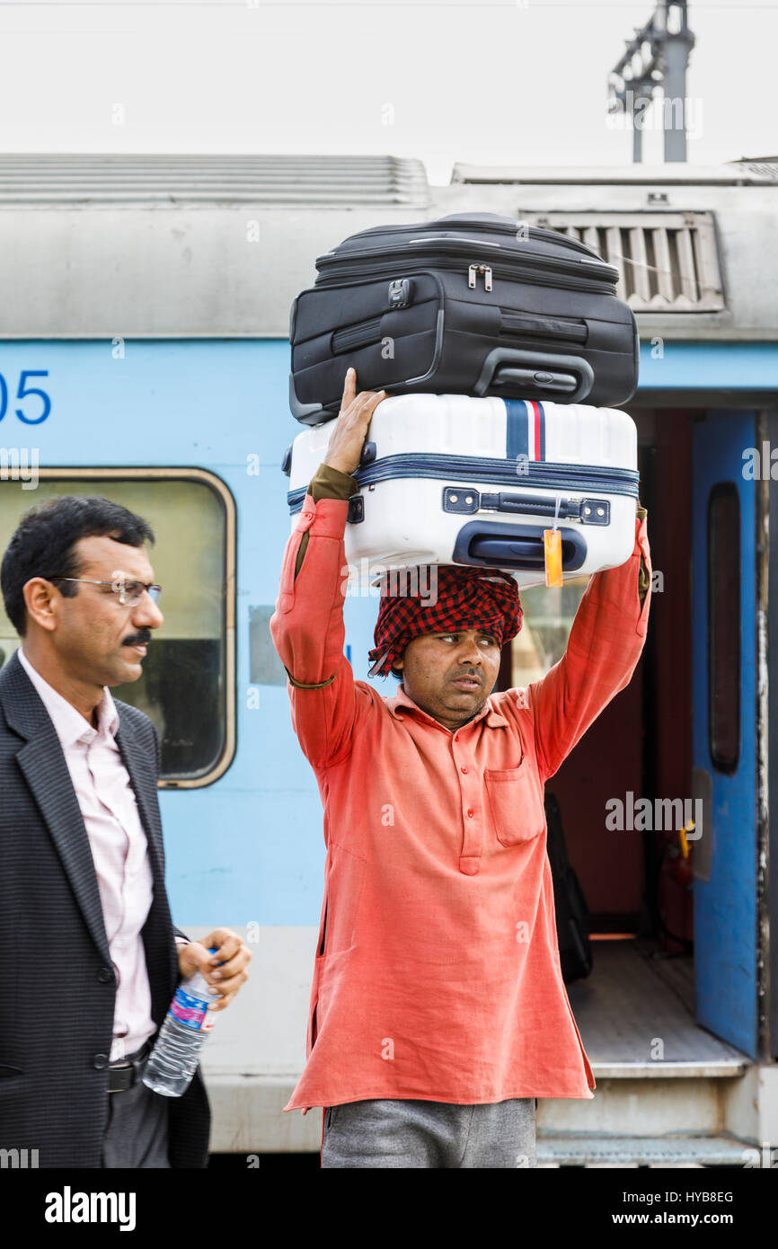 hugo boss pixel bolsa