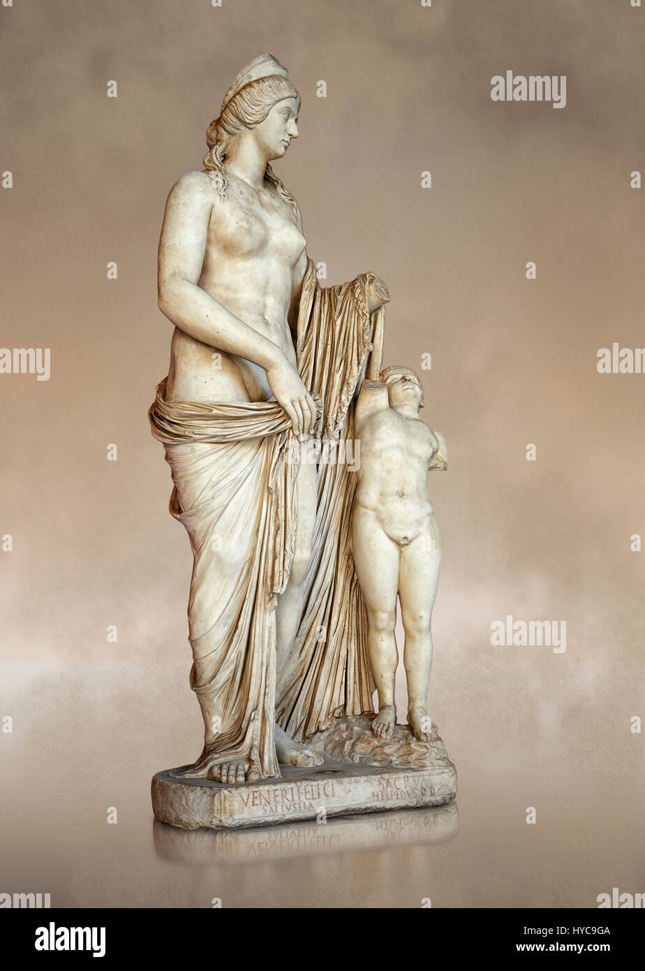 Side view of the 2nd century Roman statue of Venus known as the Venere