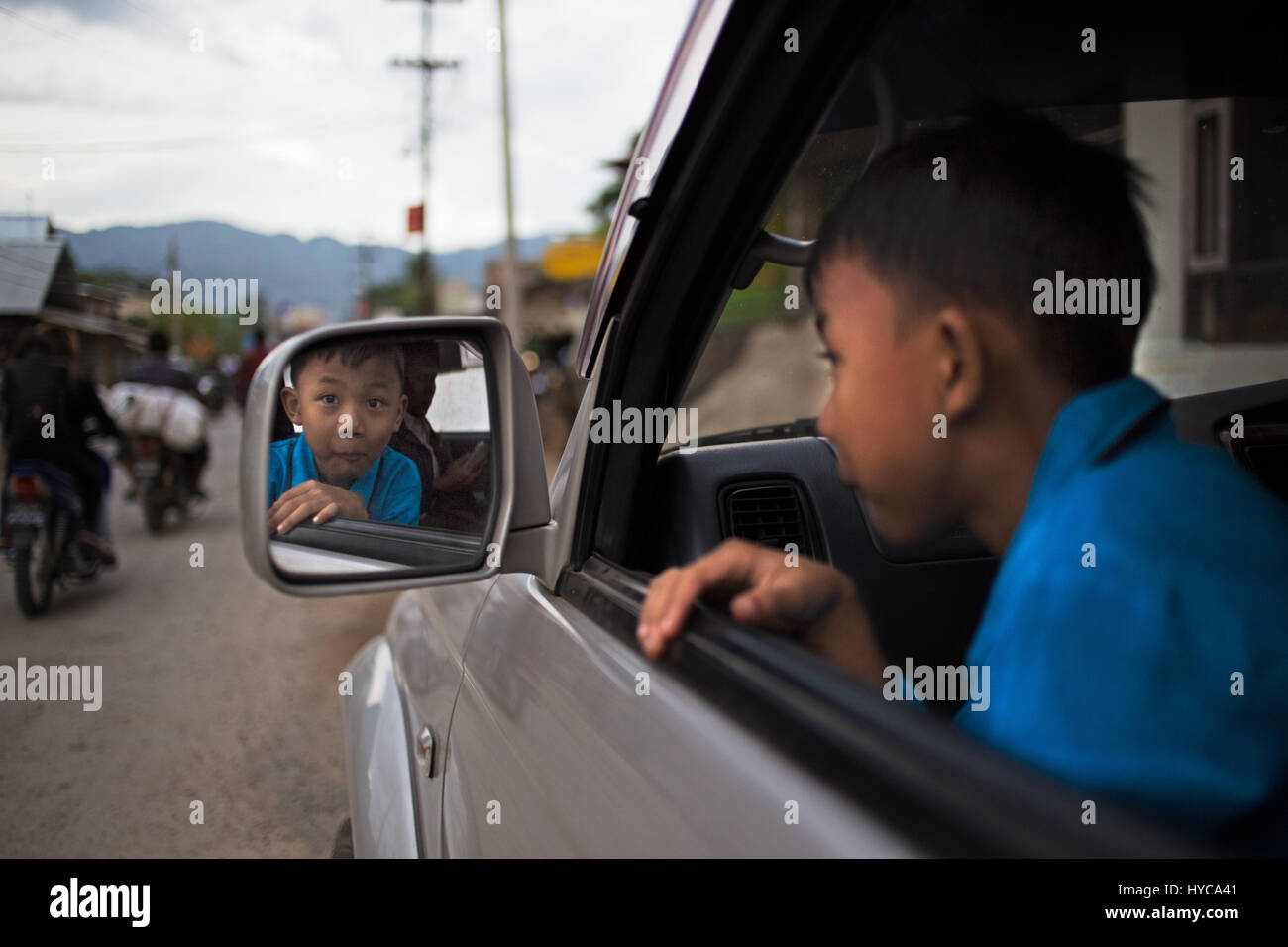 Child view car clearance mirror