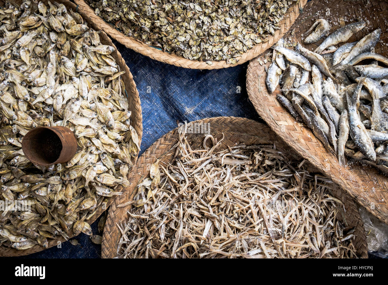 Dried small fish hi-res stock photography and images - Alamy