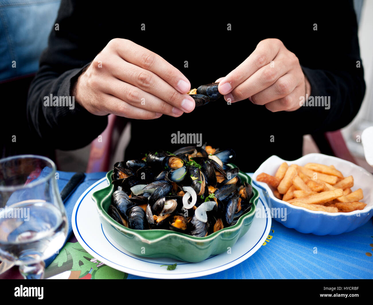 Mussels with french frites Stock Photo Alamy
