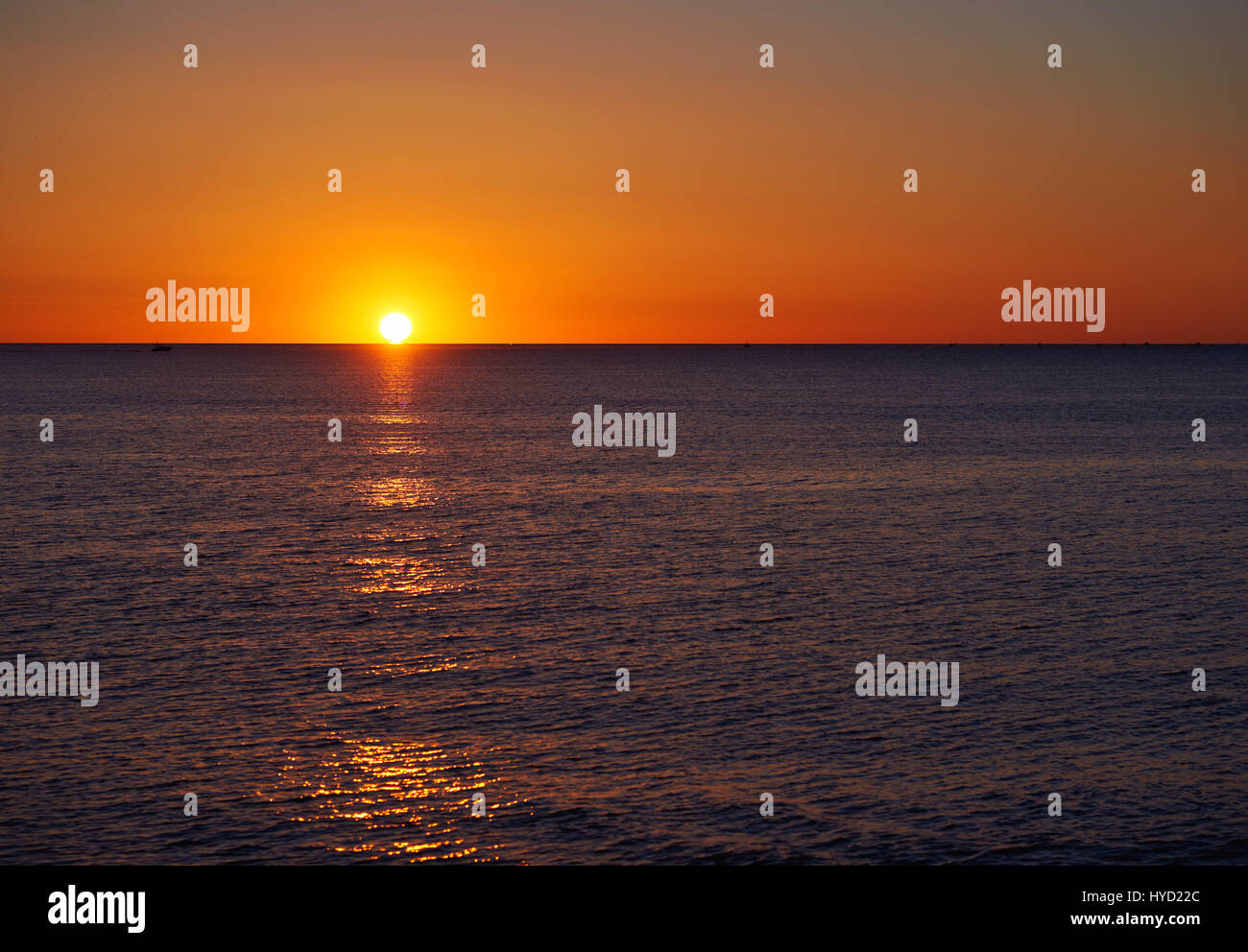 Blazing sun shine hi-res stock photography and images - Alamy