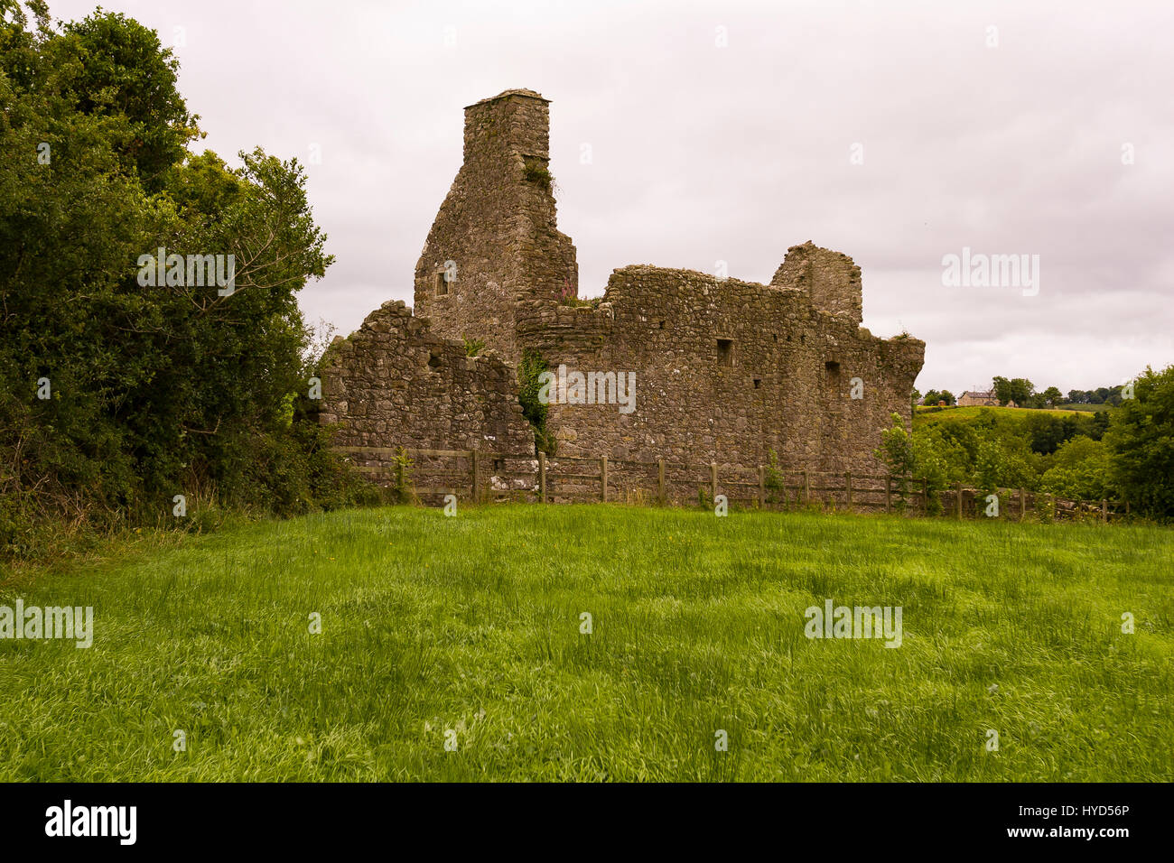 TULLY CASTLE, NORTHERN IRELAND - Ruins of Tully Castle, near Enniskillen, on Lower Lough Erne. Tully Castle, built early 1600s, in County Fermanagh, near the village of Blaney. Stock Photo