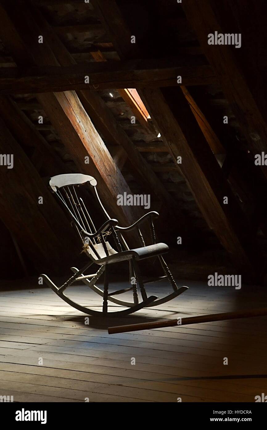 Old rocking chair hi-res stock photography and images - Alamy