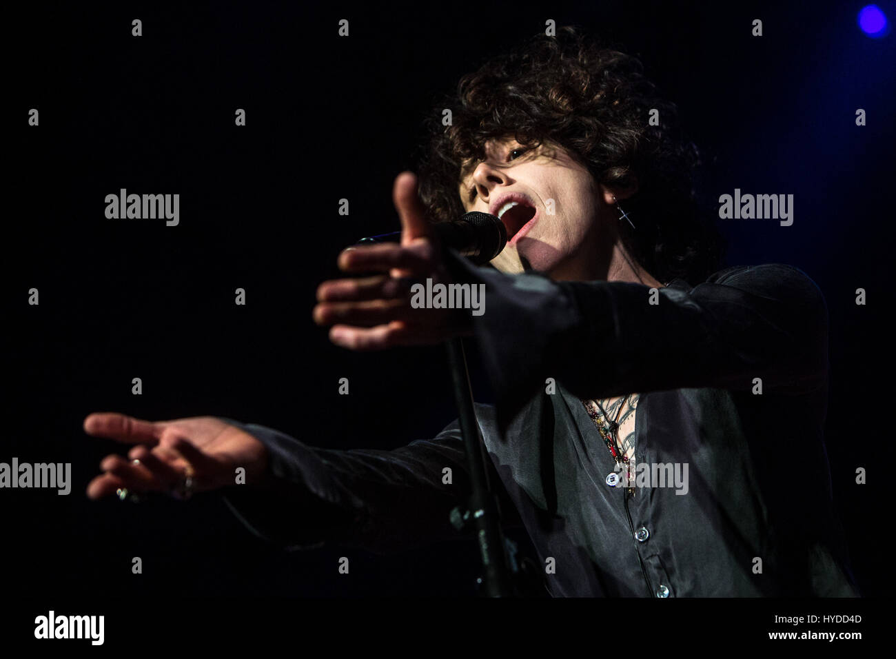 Lp europe tour hi-res stock photography and images - Alamy