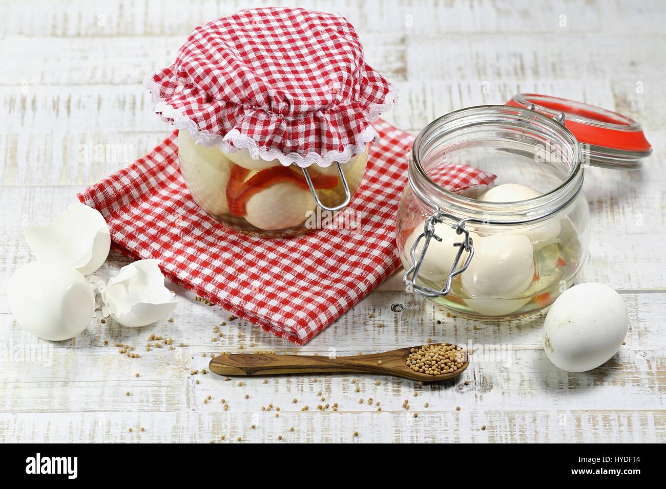 Pickled eggs hires stock photography and images Alamy