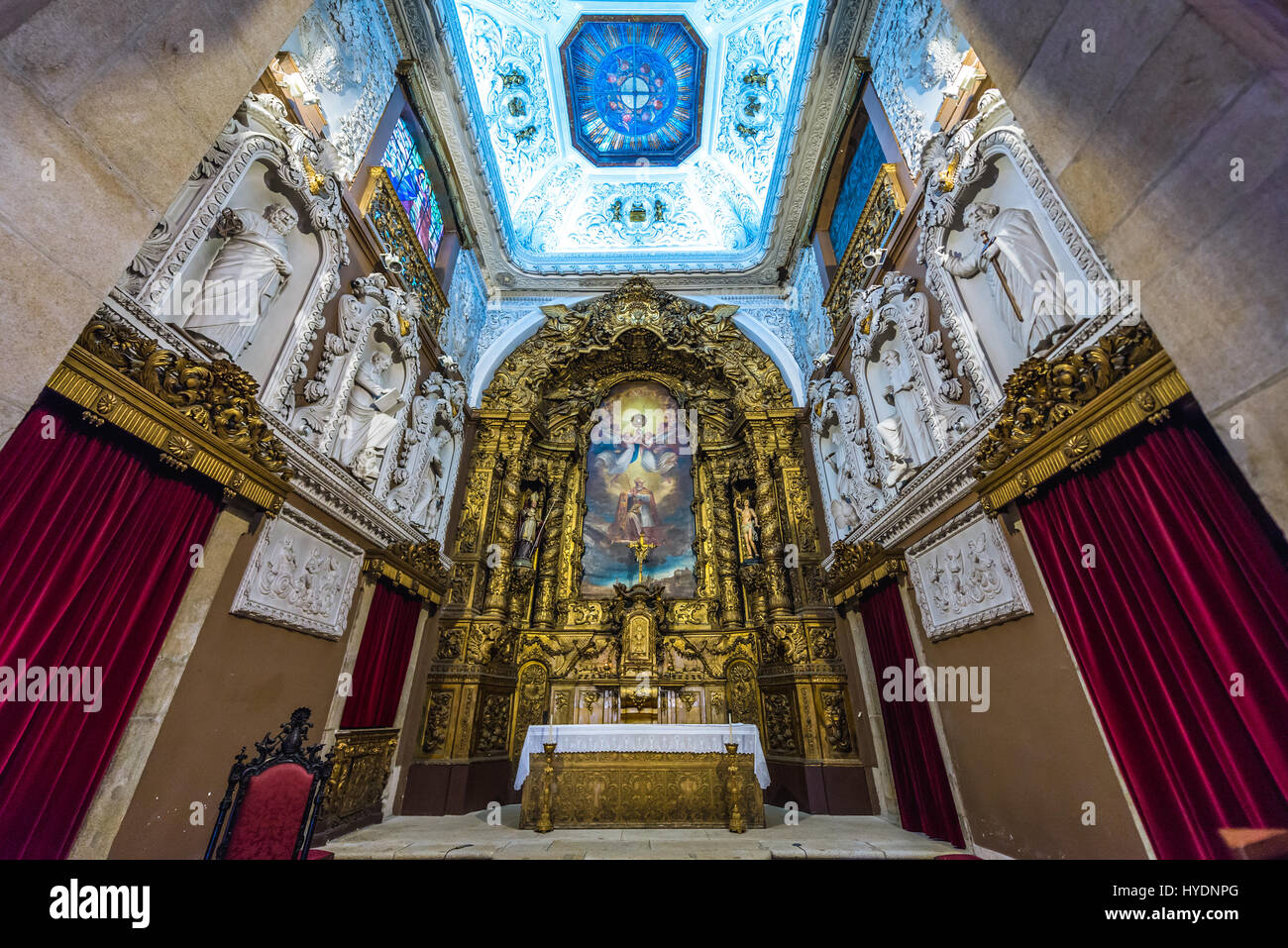 Altar of Church of Saint Ildefonso of Toledo in Santo Ildefonso civil  parish of Porto city, second largest city in Portugal Stock Photo - Alamy