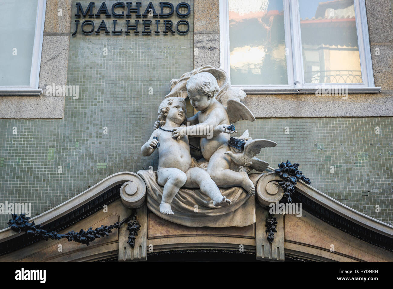 Details of facade of Machado Joalheiro on Rua de 31 de Janeiro (January 31 Street) in Santo Ildefonso civil parish of Porto city, Portugal Stock Photo