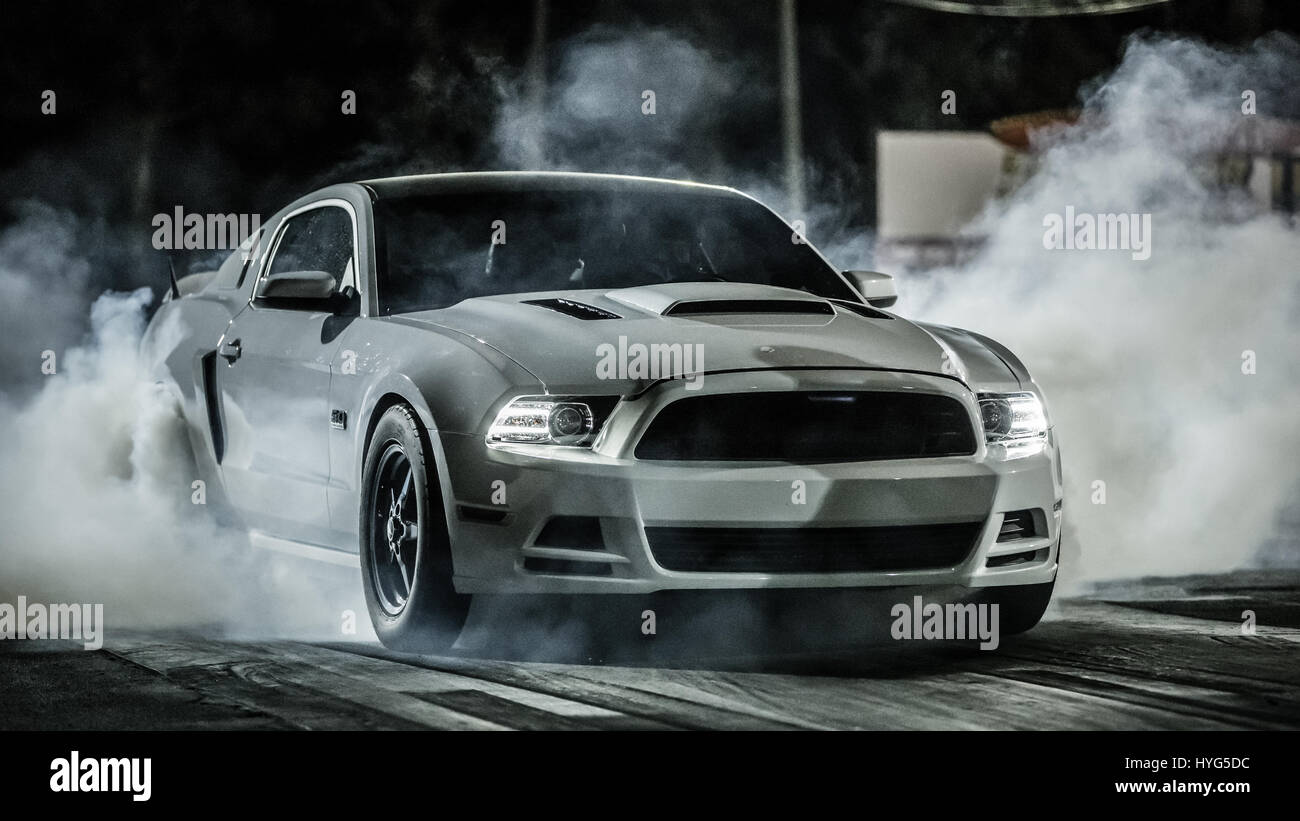 Mustang does a smoky burnout Stock Photo