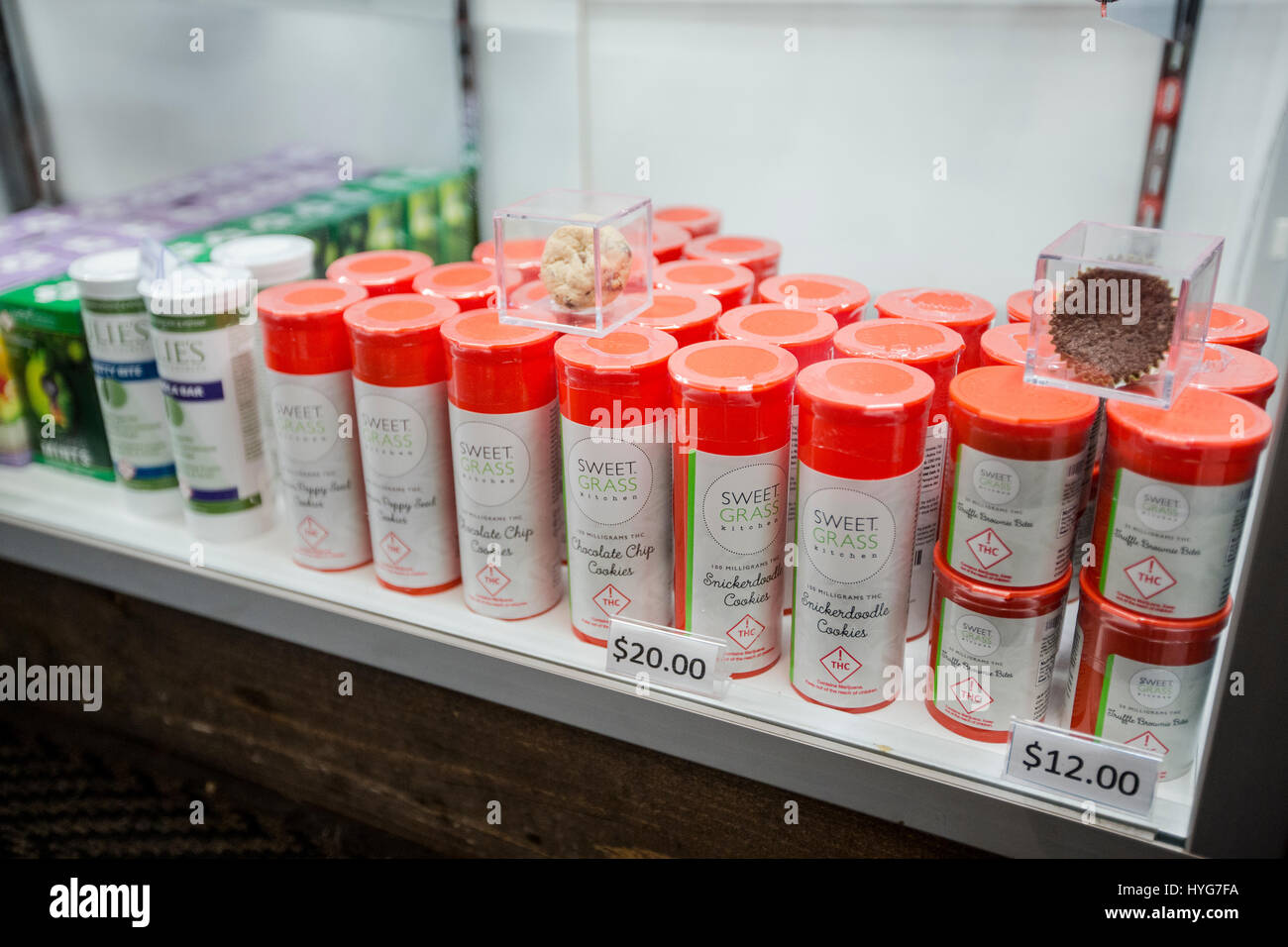 Lsd Cookies Cannabis drugs weed grass hi-res stock photography and images - Alamy