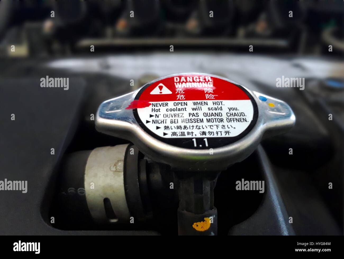 Radiator cap hires stock photography and images Alamy
