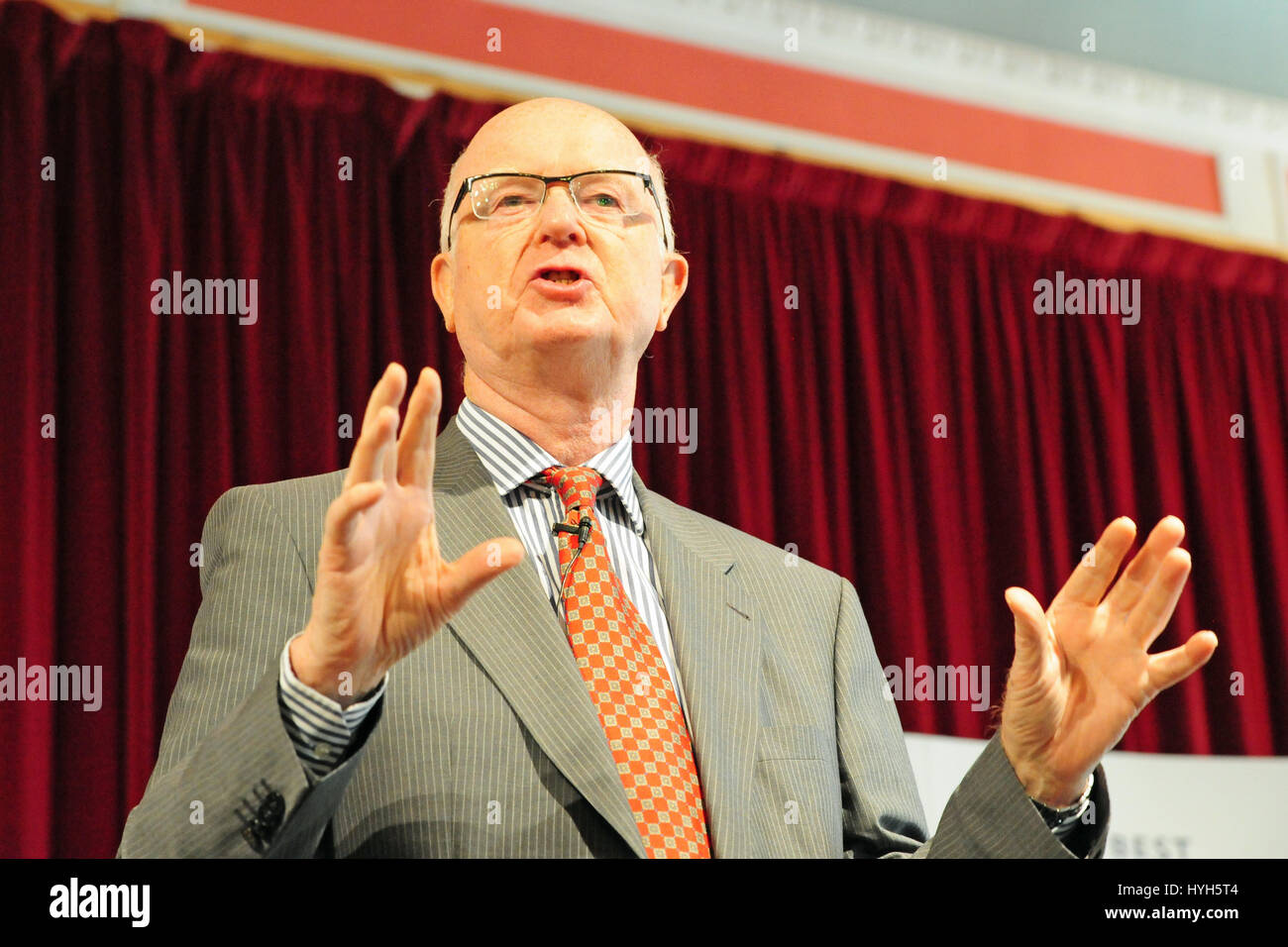 Archie Macpherson Rab Herald Veteran sports journalist Archie Macpherson speaking at a Better ...