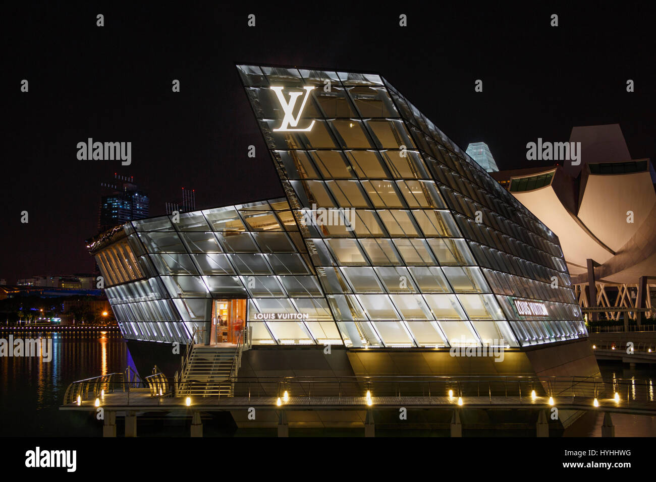 Louis vuitton store singapore hi-res stock photography and images - Page 3  - Alamy