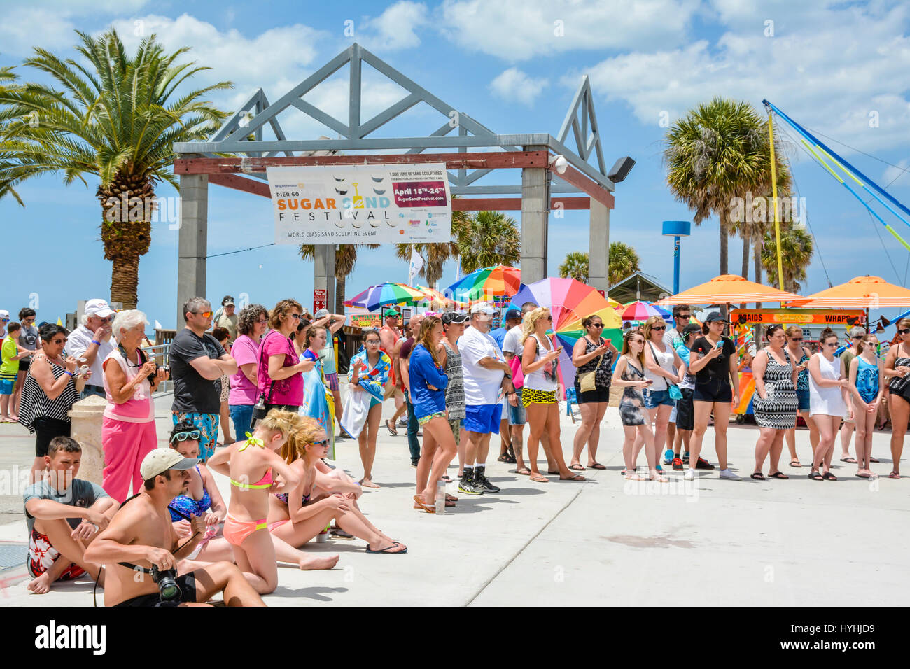 Crowds gather around the entrance to Pier 60 in Clearwater Beach