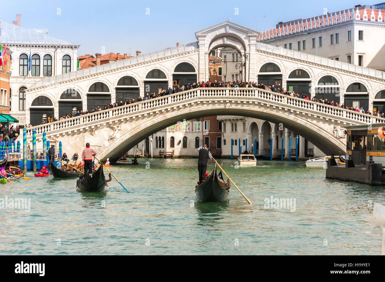 The Rialto Bridge Stock Photo - Alamy