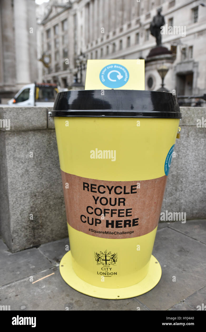 Scheme to recycle paper coffee cups hi-res stock photography and images ...