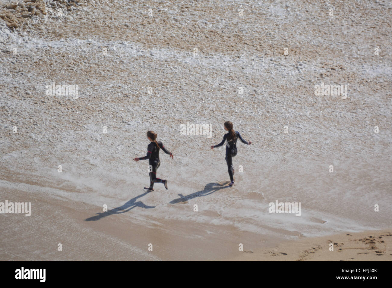 Treen, Cornwall, UK. 4th April 2017. UK Weather. After a dull morning for Easter holidaymakers, the sunshine came out on the turquoise seas and golden sands at Treen and Porthcurno Credit: cwallpix/Alamy Live News Stock Photo