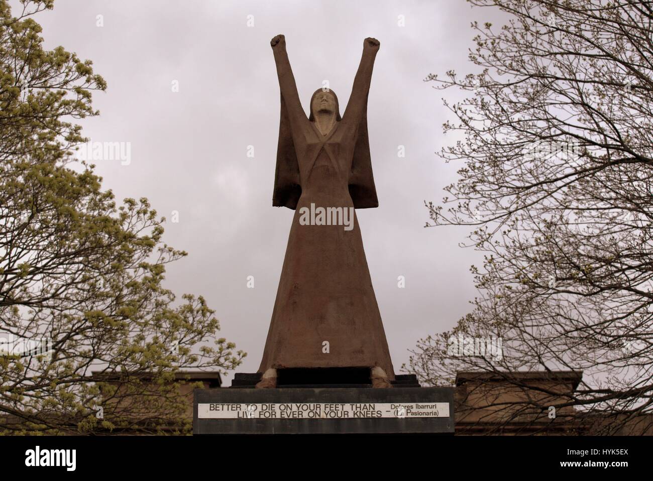 Spanish civil war memorial glasgow hires stock photography and images