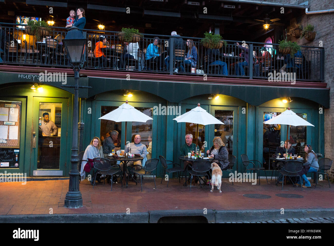 Savannah Georgia Evening On East River Street Huey S Restaurant Stock Photo Alamy