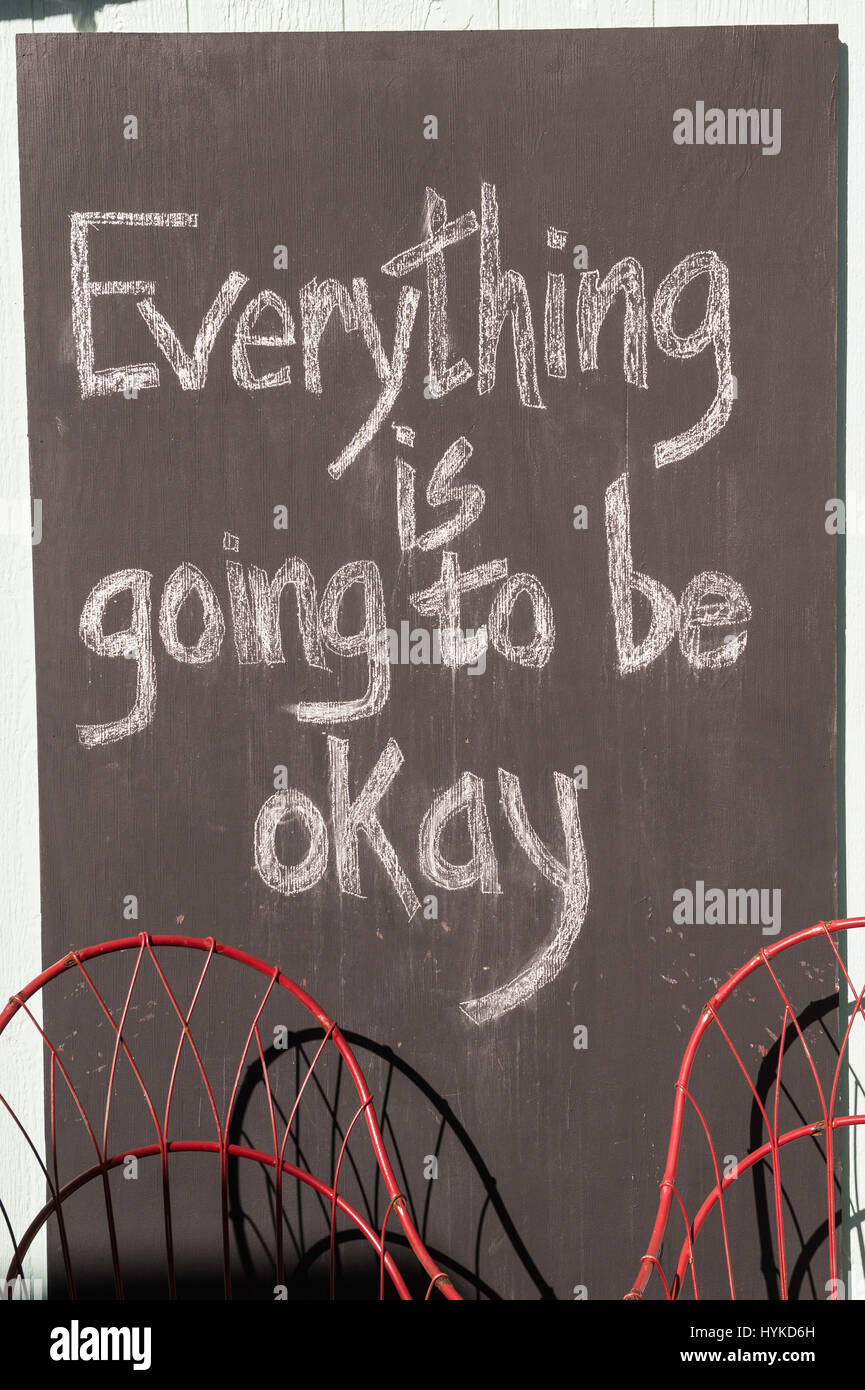 Everything is going to be okay, chalk message on a blackboard, Kapa'a, Kauai, Hawaii, USA Stock Photo