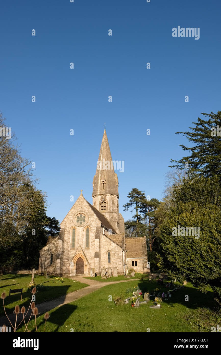St Michael and All Angels Church in Leafield Stock Photo