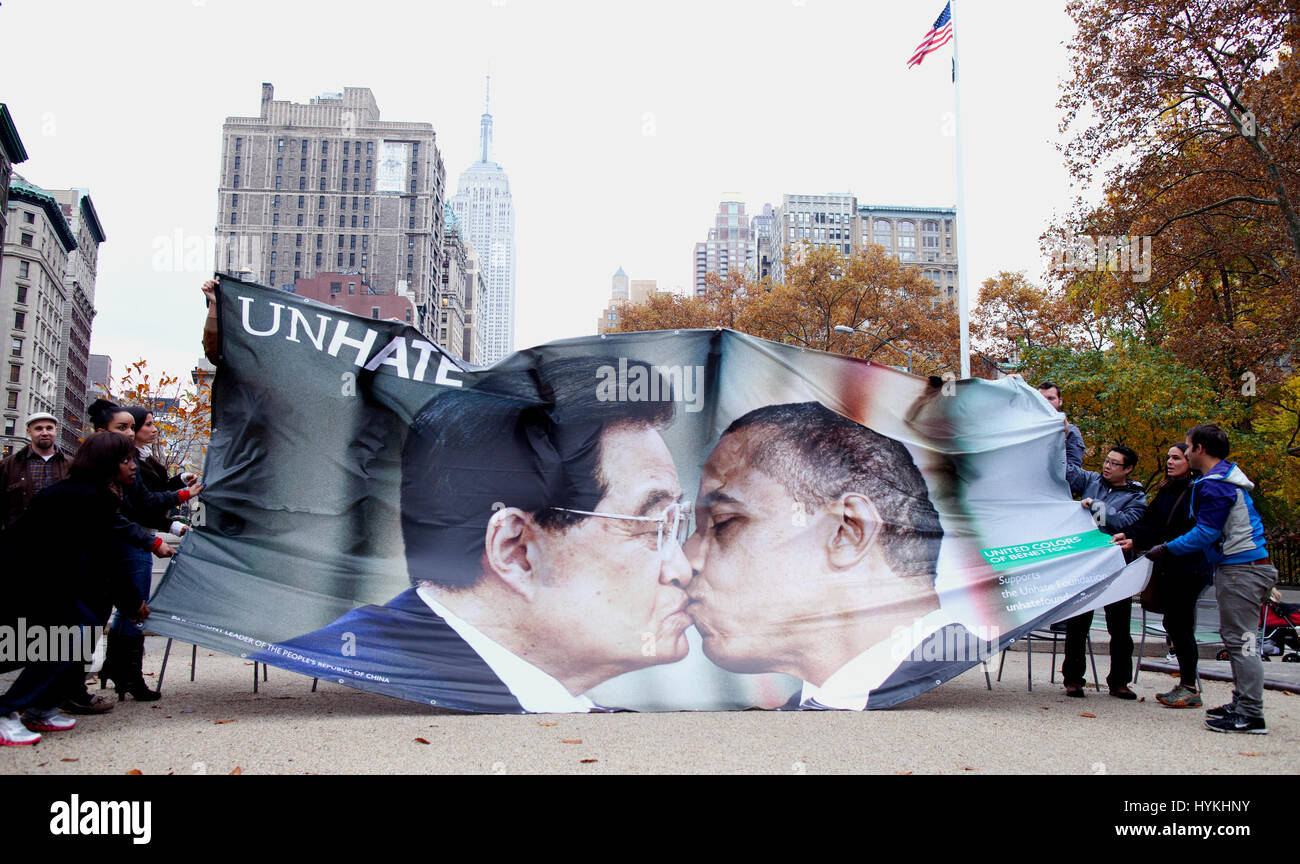 The Benetton 2011 campaign “Unhate”, is showing a photo montage with Stock  Photo - Alamy