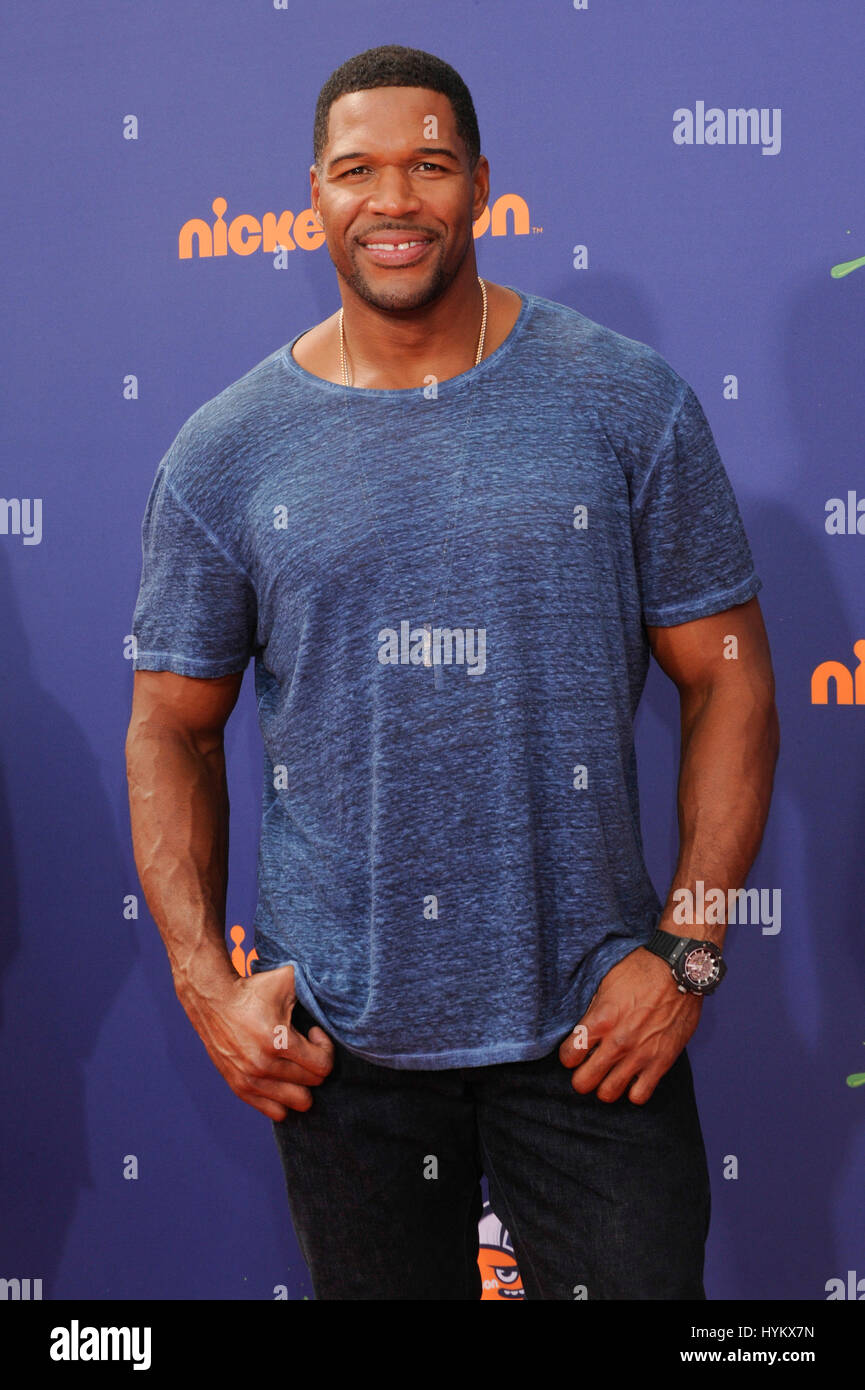 Michael Strahan attends the 2015 Nickelodeon Kids Choice Sports Awards at UCLA on July 16th, 2015 in Los Angeles, California. Stock Photo