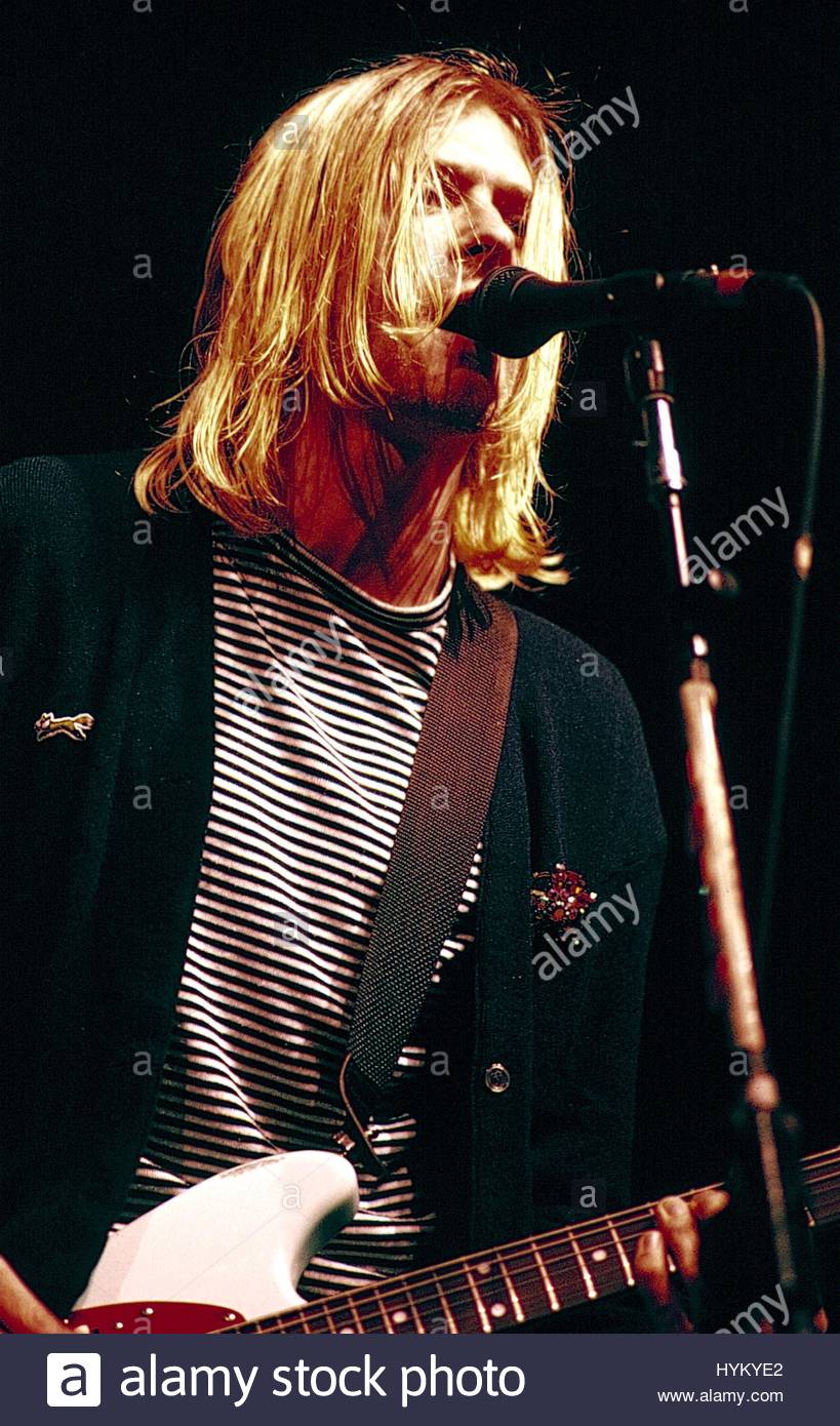 https www alamy com stock photo kurt cobain of nirvana performing at the roseland ballroom in new 137506938 html