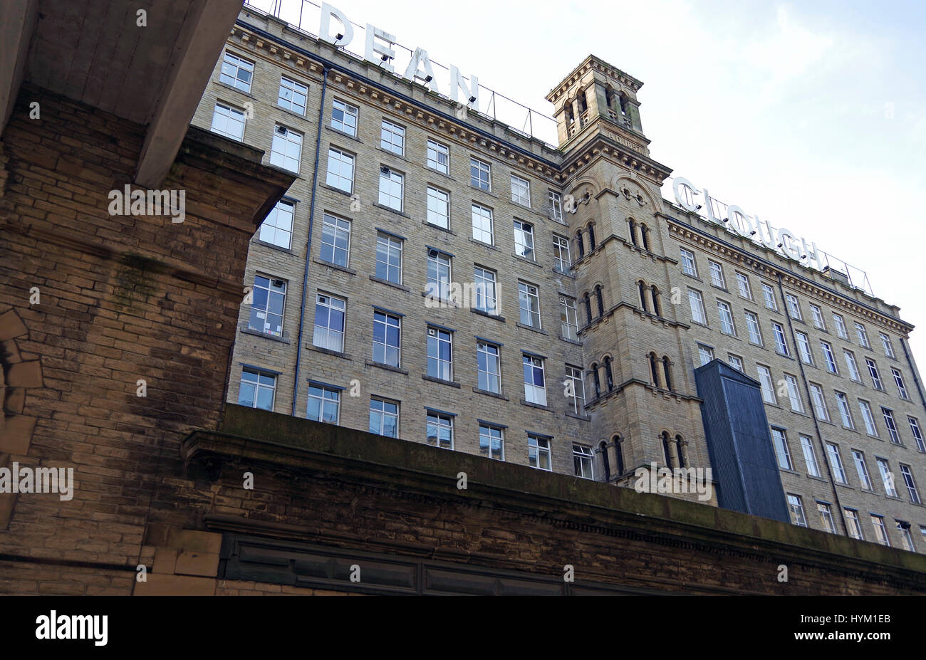 One of the biggest carpet factories in the world hires stock