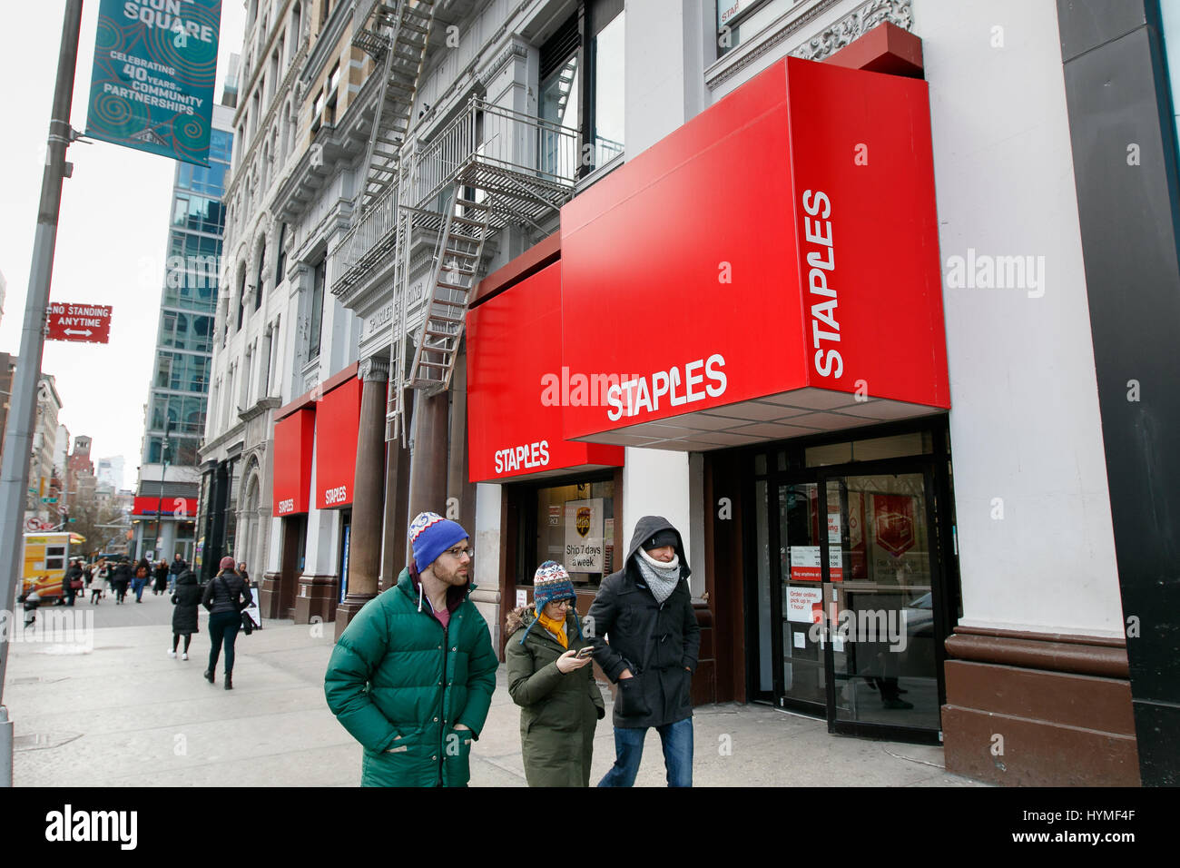 Staples Office Store Stock Photos Staples Office Store Stock