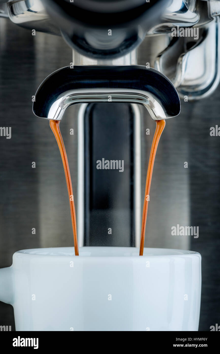 Pump machine hires stock photography and images Alamy