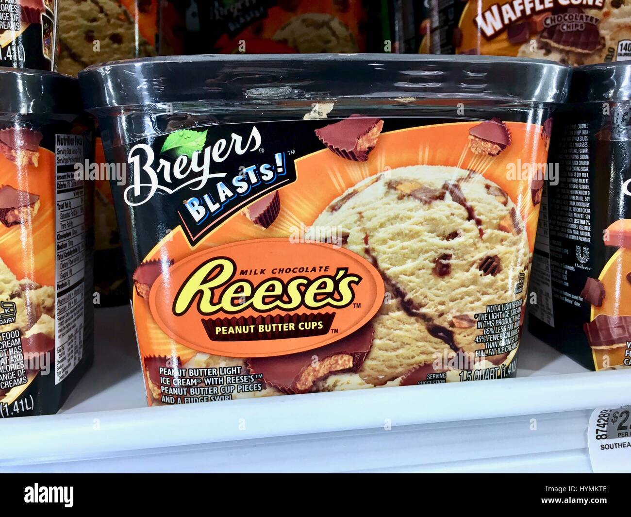 Ice cream section grocery store hires stock photography and images Alamy