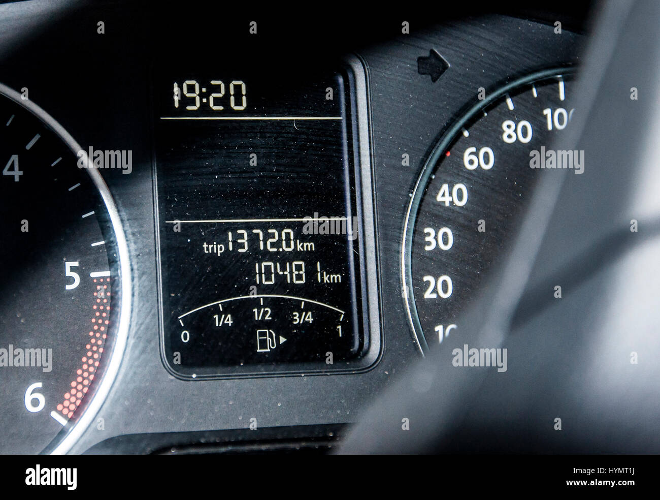 Hybrid car dashboard hires stock photography and images Alamy