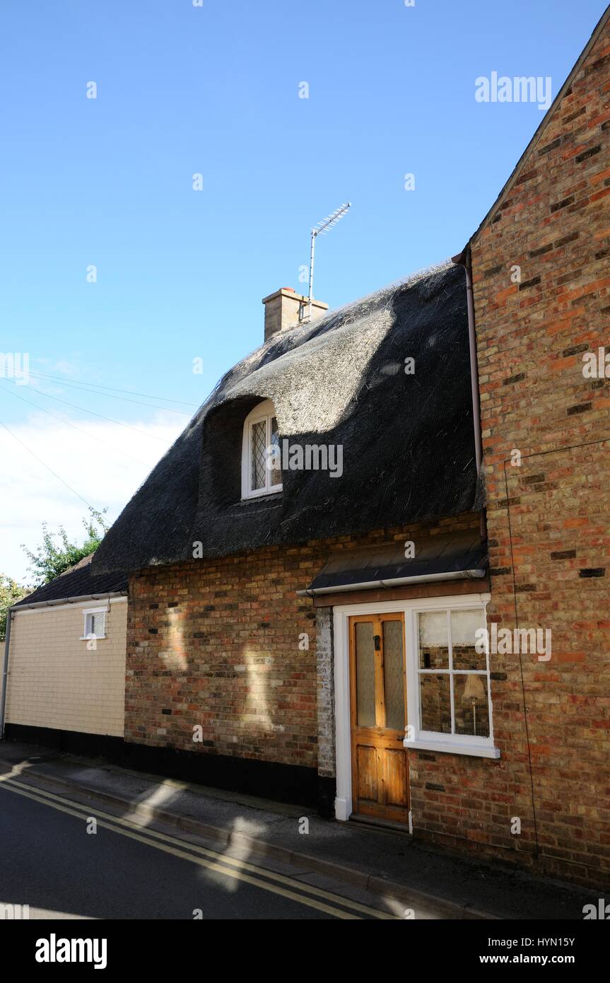 Thatched Cottage, Falcon Lane, Whittlesey, Cambridgeshire Stock Photo