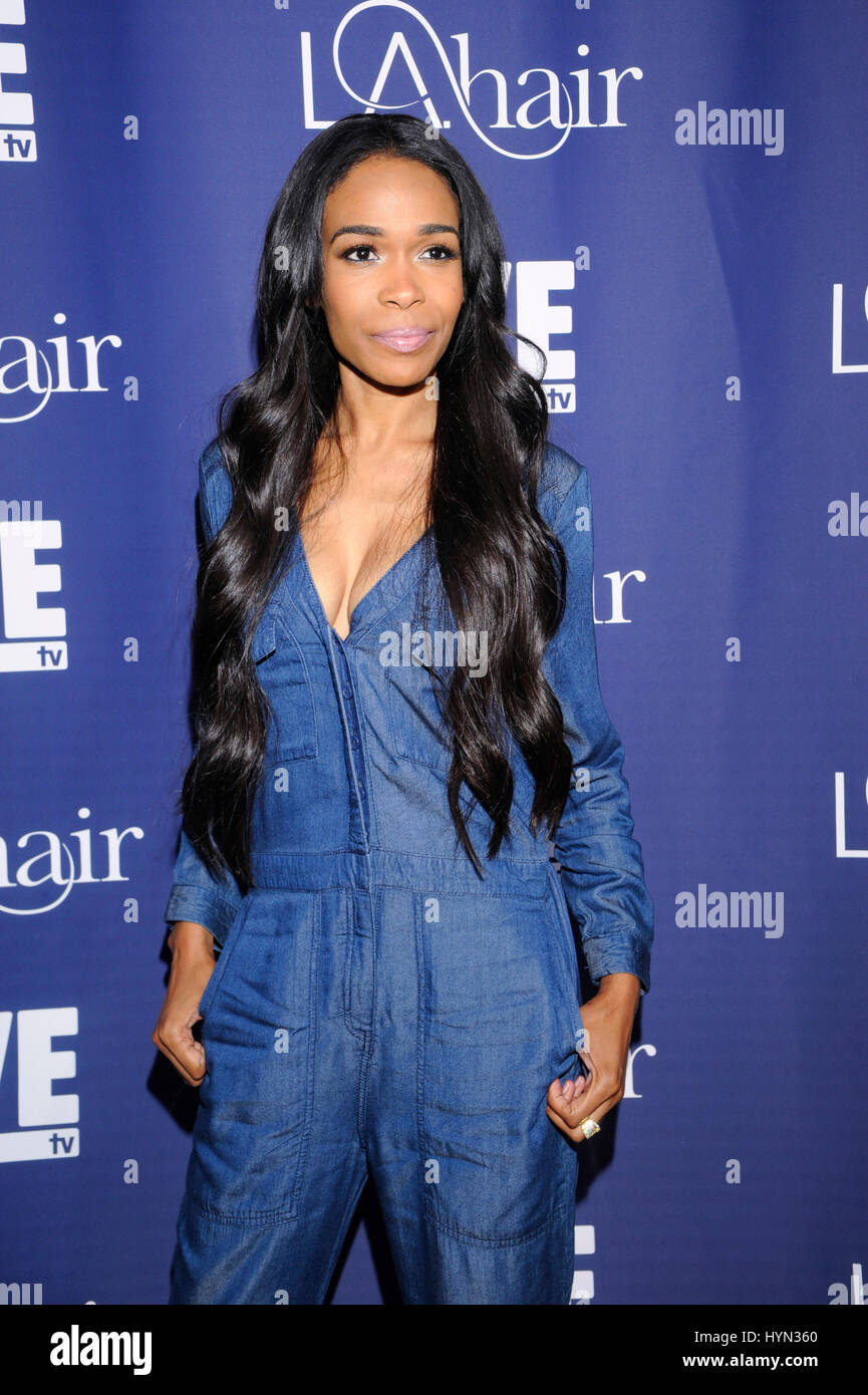 Singer Michelle Williams Attends The La Hair Premiere At The