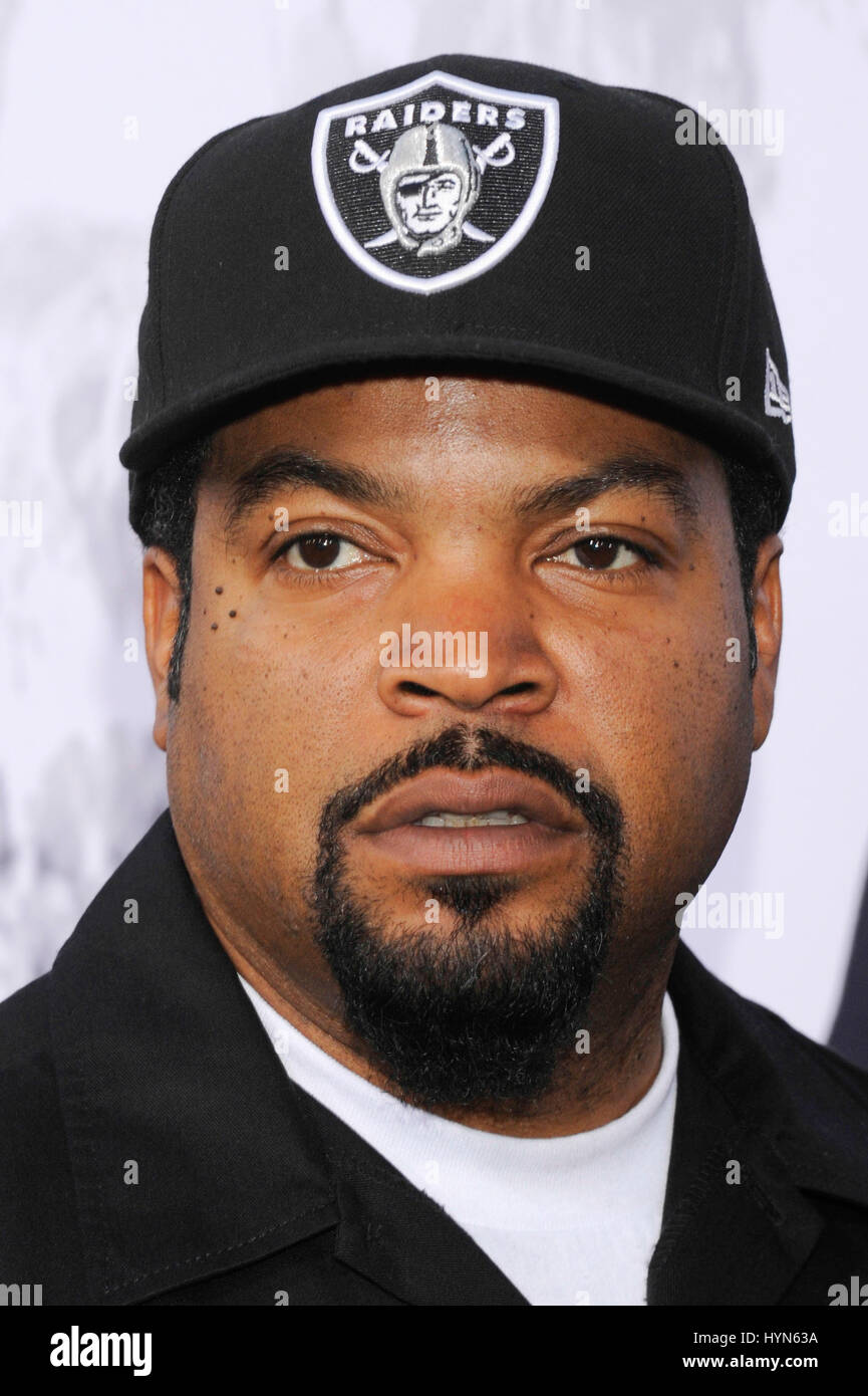 Ice cube rapper hi-res stock photography and images - Alamy
