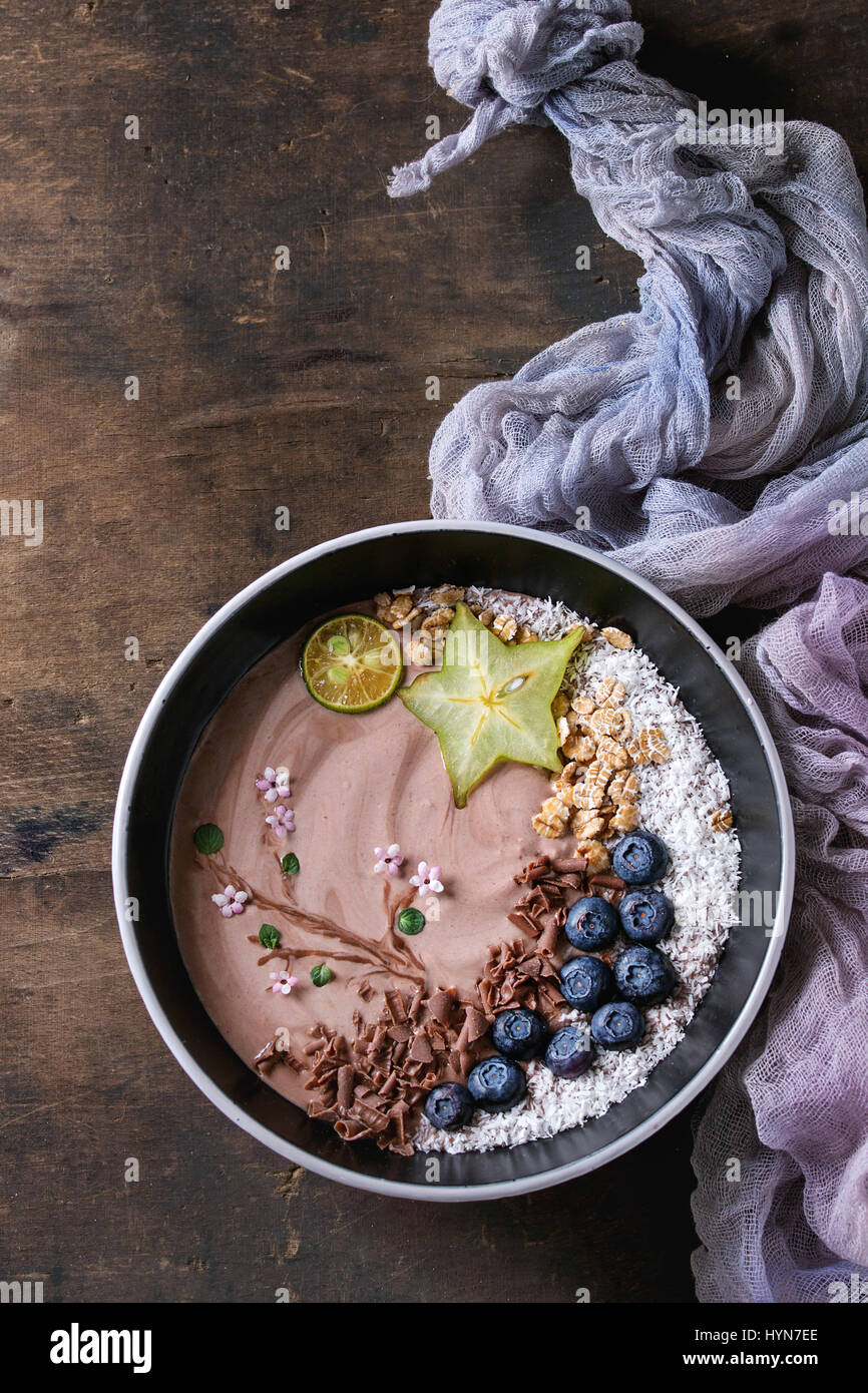 Yogurt smoothie bowl Stock Photo Alamy