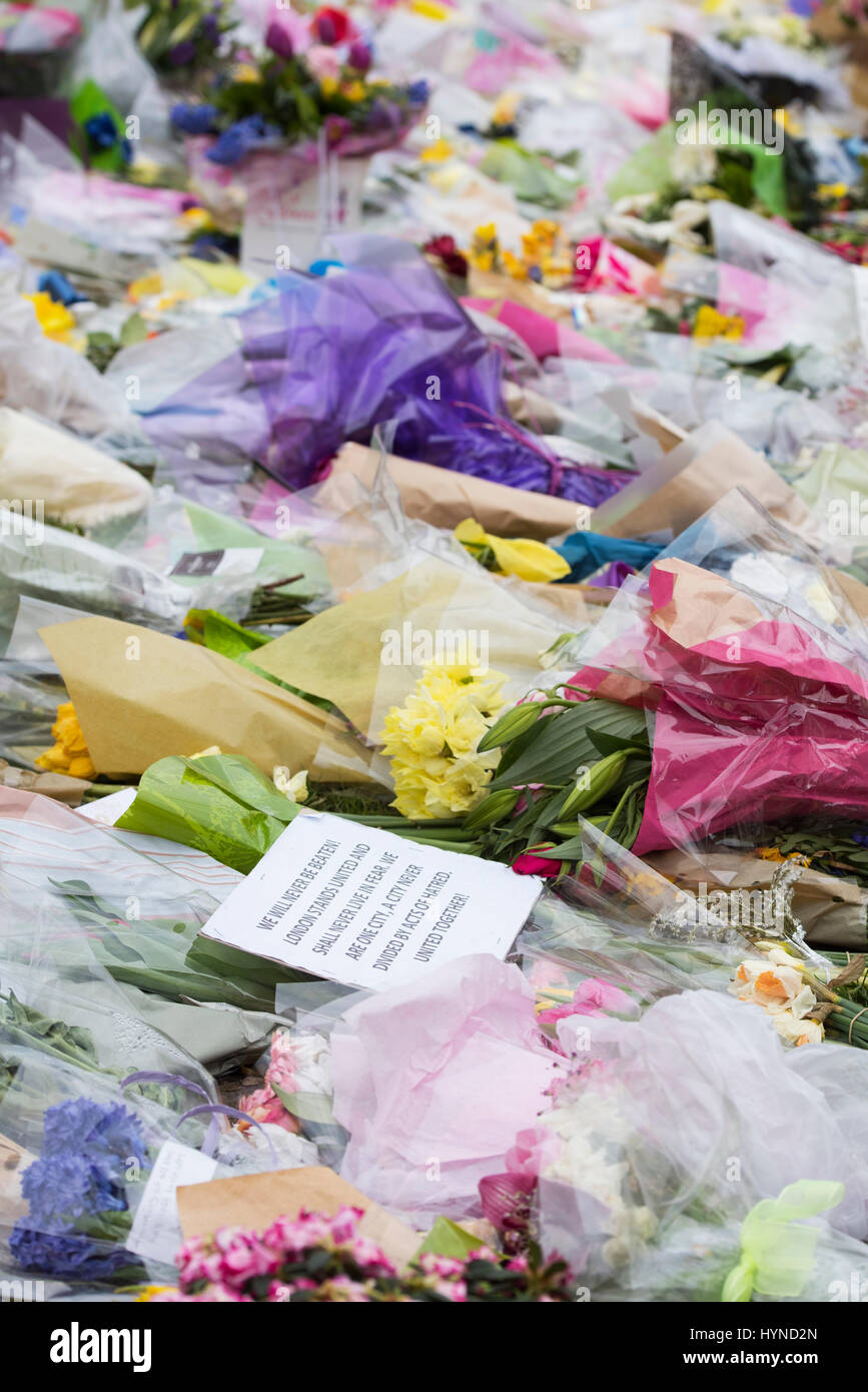 Floral Tributes in Westminster outside the houses of parliment after Terrorism attack by Khalid Masoods. London. 2017 Stock Photo