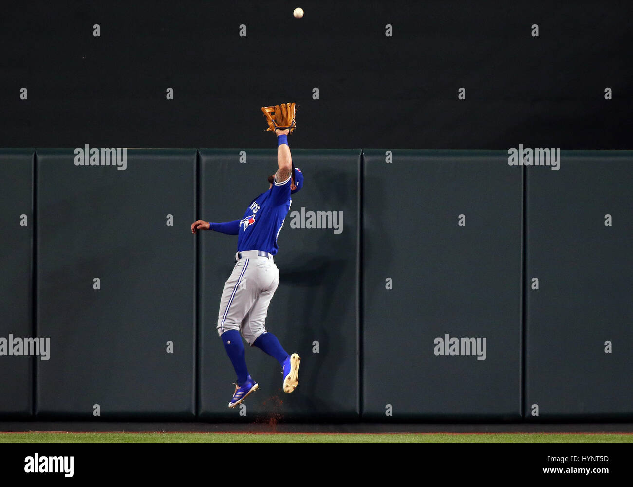 Baltimore, Maryland, USA. 05th Apr, 2017. Toronto Blue Jays center fielder Kevin Pillar (11) robs a homerun during a match between the Baltimore Orioles and the Toronto Blue Jays at Camden Yards in Baltimore, Maryland. Daniel Kucin Jr./Cal Sport Media/Alamy Live News Stock Photo