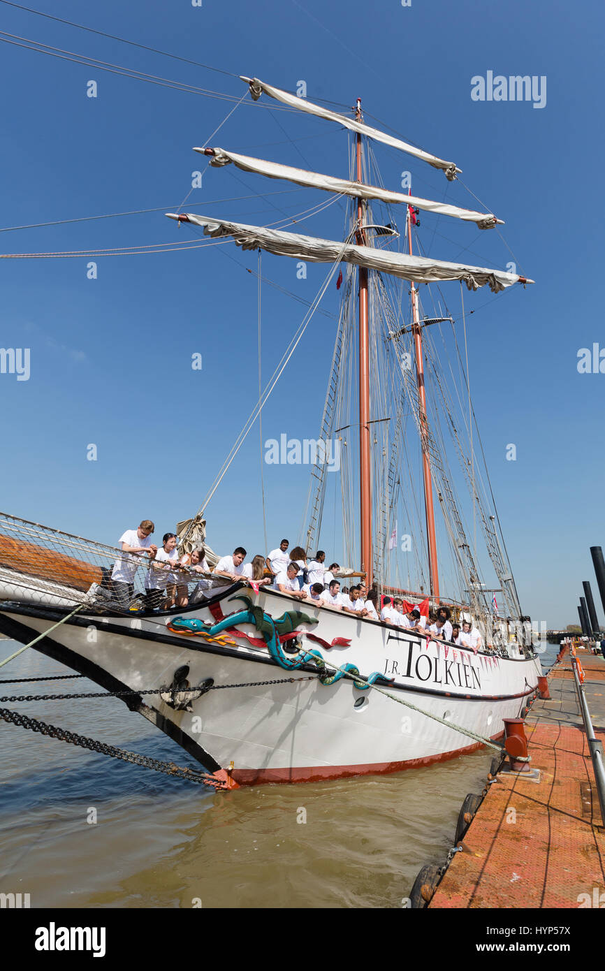 Tall ships festval hi-res stock photography and images - Alamy
